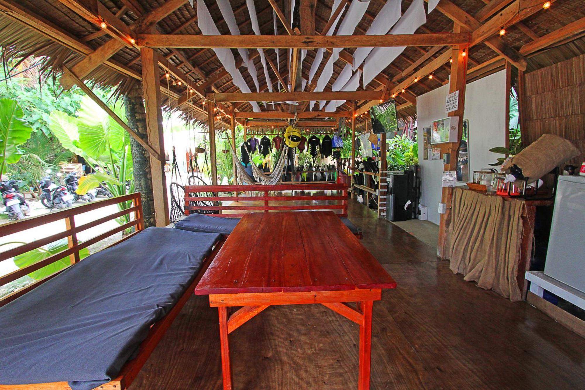 Ozen Freediving Hostel General Luna  Luaran gambar